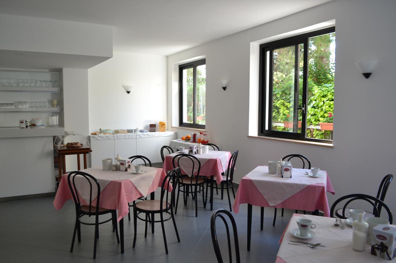 Albergo Quaglia Roseto Degli Abruzzi Exterior photo
